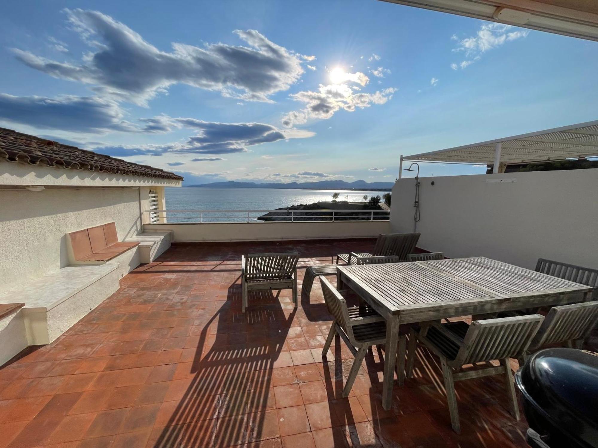 Apartamento Rits Beachfront Salou Luaran gambar
